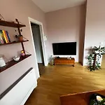 Nice Apartment By The Sea